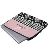 Mit Monogramm schwarzer Damast Druckdiamant-Rosa Laptopschutzhülle (Vorne Knopf)