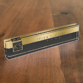 Mit Monogramm, schwarzes Design Namensplakette (Seite)