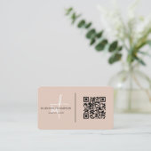 Mit Monogramm Script Typografie Boho Beige QR-Code Visitenkarte (Stehend Vorderseite)