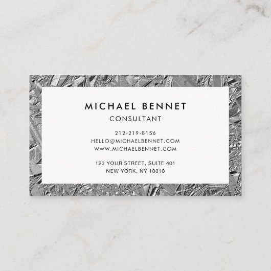Mit Monogramm Silver Metallic Business Card Visitenkarte (Rückseite)