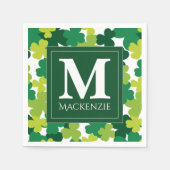Mit Monogramm St. Patrick's Day Kleeblatts Serviette (Vorderseite)