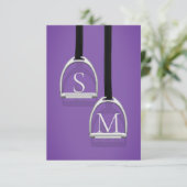 Mit Monogramm Stirrup Irons Lila Reittiere Dankeskarte (Stehend Vorderseite)