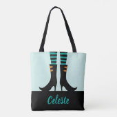 Mit Monogramm Trick oder Trete mit Hexenstiefeln Tasche (Rückseite)