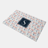 Mit Monogramm Tropenrosa Flamingo Muster Mouse Fußmatte (Schrägansicht)