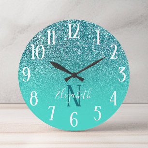 mit Monogramm Türkis und Aquamariner Glitzer Ombre Runde Wanduhr