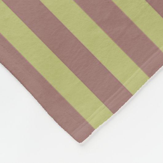 Mit Monogramm, warme Neutronen, braune und grüne S Fleecedecke (Ecke)