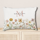 Mit Monogramm Wasserfarbe Wildblume Wiese Dekokissen