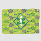 Mit Name & Initial, grüner und lila Tennisschläger Golfhandtuch (Horizontal)