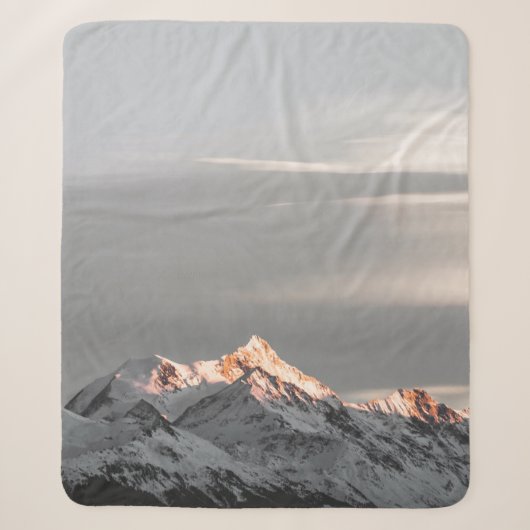MIT SCHNEE BEDECKTE BERGE SHERPADECKE (Vorderseite)