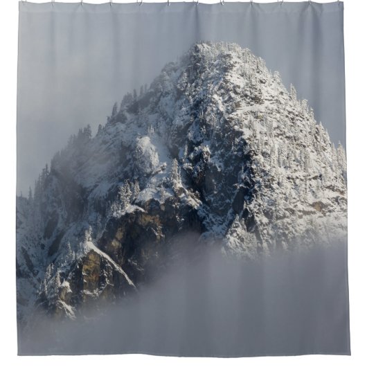 MIT SCHNEE BEDECKTER BERG DUSCHVORHANG (Vorderseite)