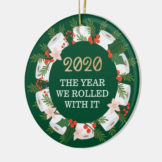 Mit seinem lustigen Toilettenpapier Weihnachtskran Keramik Ornament (Links)