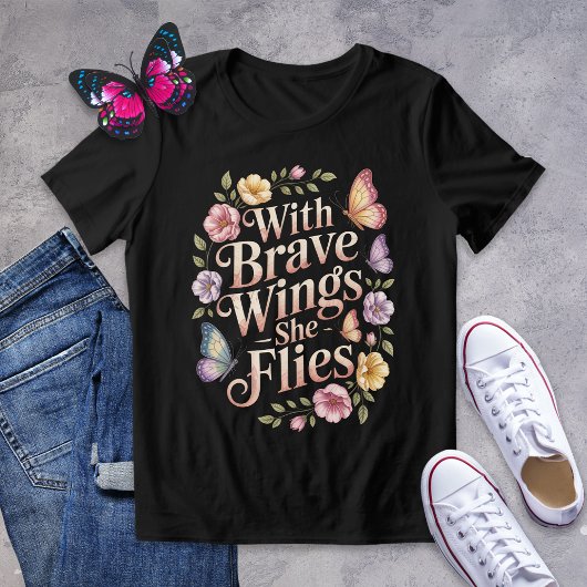 Mit tapferen Flügeln fliegt sie Schmetterling-Shir Tri-Blend Shirt