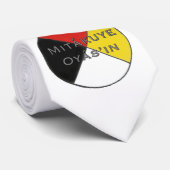 Mitakuye Oyasin sind wir alle bezogene Lakota Krawatte (Gerollt)