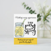 Mitarbeiter bedanken sich bei freiwilligen Kunden Postkarte (Stehend Vorderseite)