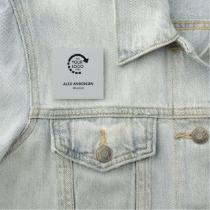 Mitarbeiter der Firma für benutzerdefinierte Logos Namensschild