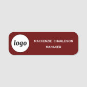 Mitarbeiter des Logos dunkelrotes Geschäft Namensschild (Vorderseite)