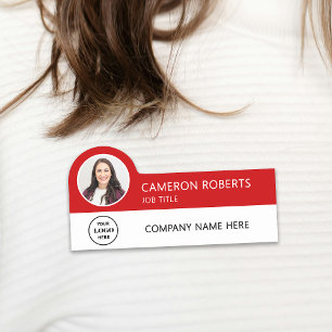 Mitarbeiter des Red Modern Business Logo Fotos Namensschild