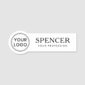 Mitarbeiter des Unternehmens mit eigenem Logo in j Namensschild (Vorderseite)