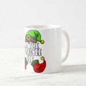 Mitarbeiter Elf Matching Familiengruppe Weihnachts Kaffeetasse (VorderseiteRechts)