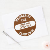 Mitglied der Task Force "Extra Mile" Runder Aufkleber (Umschlag)