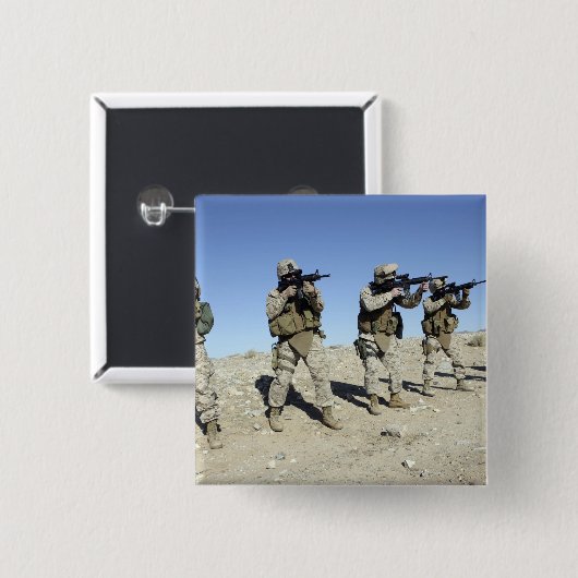 Mitglieder des militärischen Übergangsteams Button (Vorne & Hinten)