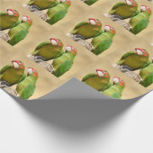 Mitred Parakeet auf der Holzpfeife Postkarte Geschenkpapier (Ecke)