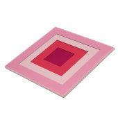Mitte des Jahrhunderts überlagerte Quadrate - Rosa Fliese (Seite)