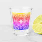 Mitte des Universums in Wallace Idaho V2 Schnapsglas (Vorderseite)