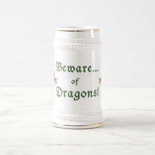 Mittelalterlich passen Sie von den Drachen auf Bierglas (Mittel)