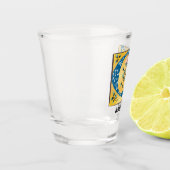 mittelalterliche blorbeleuchtete Buchstaben C Mono Schnapsglas (Links)