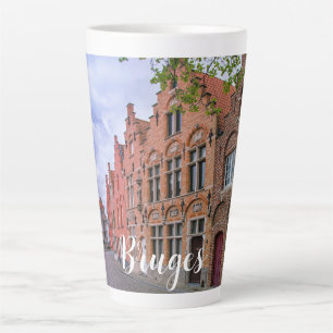 Mittelalterliche bunte Ziegelhäuser in Brügge, Bel Milchtasse