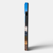 Mittelalterliche Burg umgeben von Wäldern Case-Mate iPhone Hülle (Rückseite / Links)