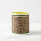 Mittelalterliche gotische gewundene dreifache tasse (Zentrum)