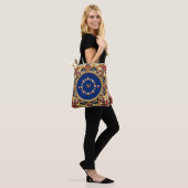 Mittelalterliche Kunst Goldene Ornamente Tasche (Am Model)