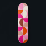 Mittelalterliche Moderne Abstrakte Muster Rosa Ora Skateboard<br><div class="desc">Retro Mitte des Jahrhunderts moderne Muster - abstrakte geometrische Formen - minimalistische Muster in Rosa, Orange, Braun und Weiß.</div>