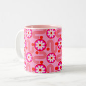 Mittelalterliche Moderne rosa Blumenmuster Retro y Zweifarbige Tasse (Vorderseite Links)