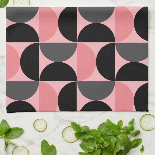 Mittelalterliche Moderne rosa schwarz und grau Geschirrtuch (Gefaltet)