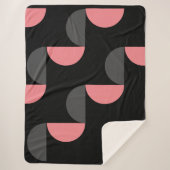 Mittelalterliche Moderne rosa schwarz und grau Sherpadecke (Vorderseite)