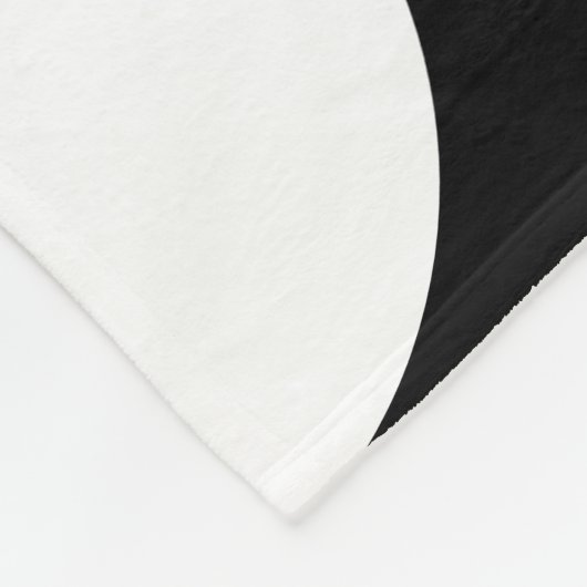 Mittelalterliche Moderne Rot, Schwarz und Grau Fleecedecke (Ecke)