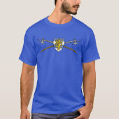 Mittelalterliche Poleaxe und Schild T-Shirt (Vorderseite)