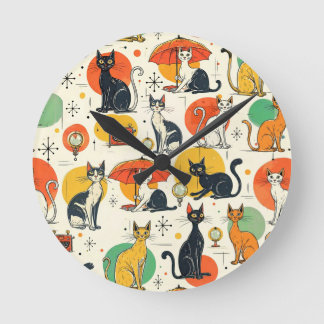 Mittelalterliche Retro-Katzen im Atomic-Age-Stil Runde Wanduhr