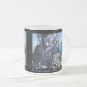 mittelalterliche Ritter jouten auf Pferden Mattglastasse (VorderseiteRechts)