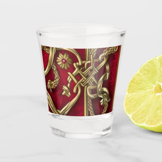 mittelalterliche rote und rote schnapsglas (Vorderseite)