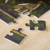 Mittelalterliche Windhunde im tiefen Holz Puzzle (Seite)