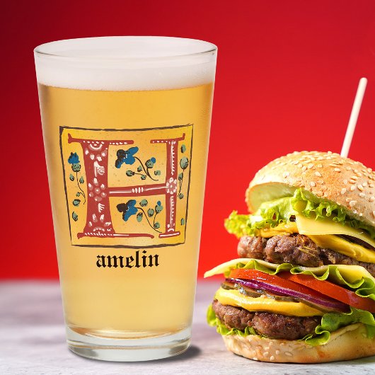 Mittelalterlicher blutlichter Letter H Monogramm Glas