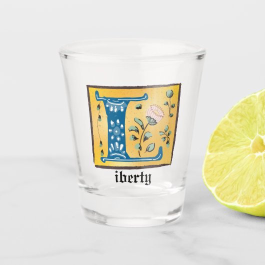 Mittelalterlicher blutlichter Letter L Monogramm Schnapsglas (Vorderseite)