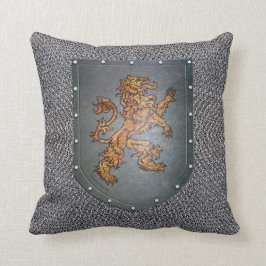 Mittelalterlicher Chainmail Metallschild-Löwe Kissen