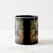 Mittelalterlicher Ritter auf dem Pferd Zweifarbige Tasse (Mittel)