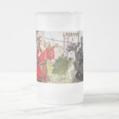 Mittelalterlicher Rundgang vor der Burg Bier Tasse (Mittel)