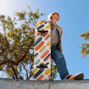Mittelalterliches Retro-Geometrisches Abstraktes M Skateboard